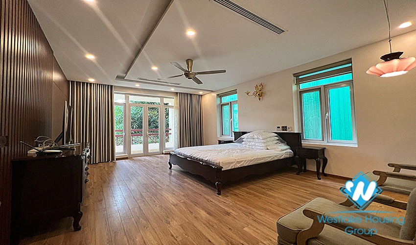 A good house for rent in T block Ciputra, Tay ho, Ha noi